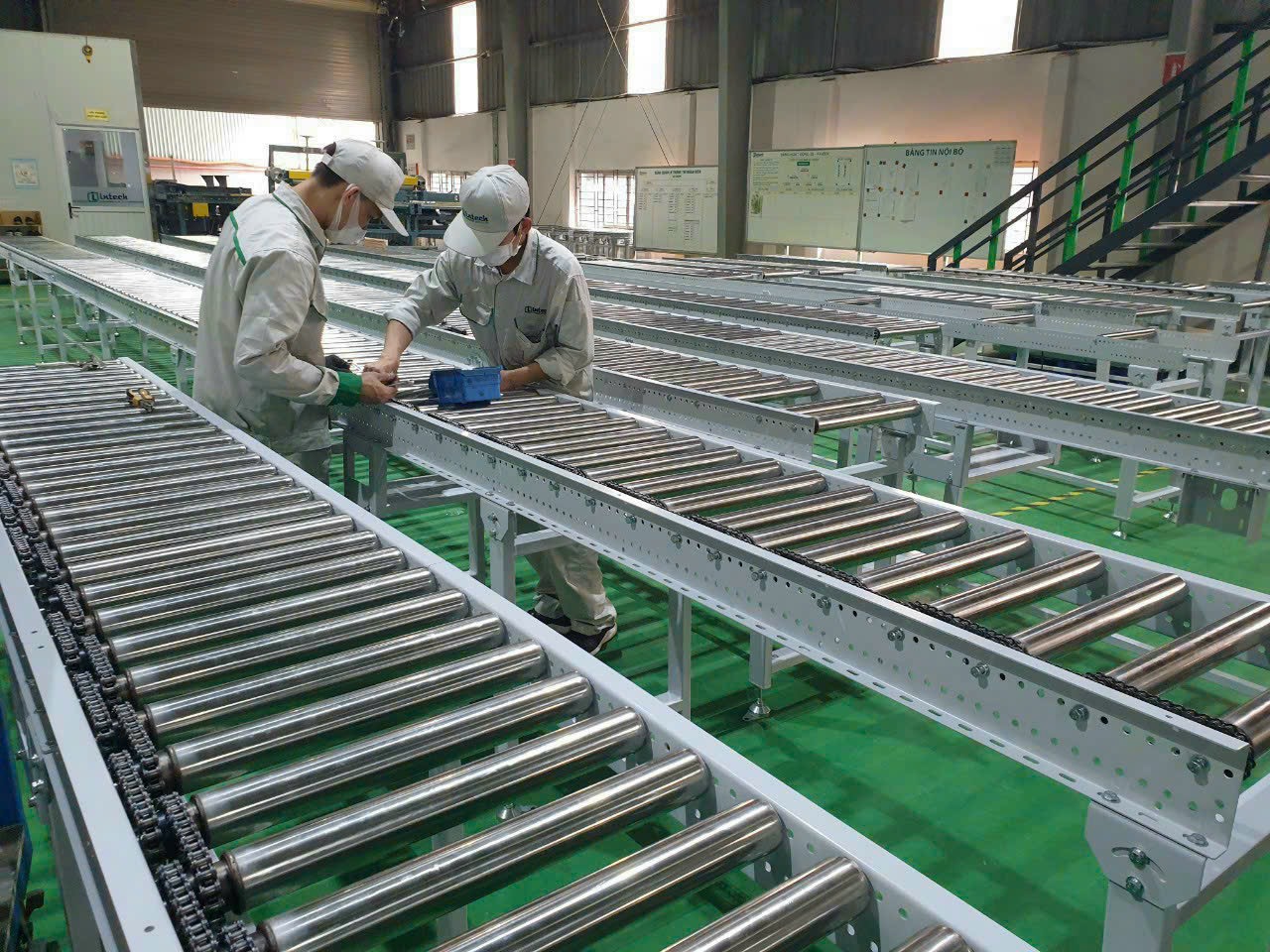 Băng tải con lăn