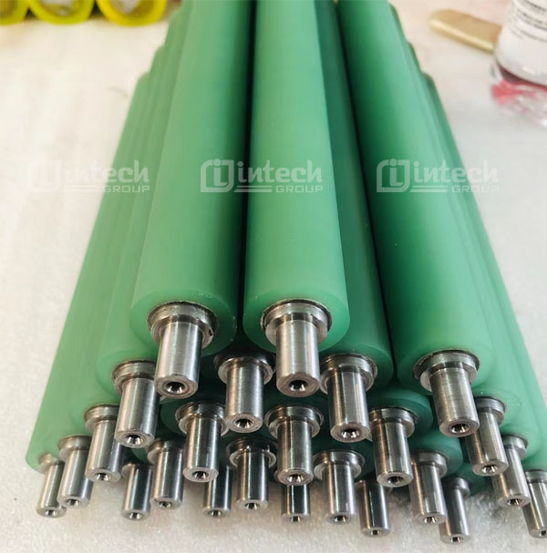 Con lăn pu xanh lá cây