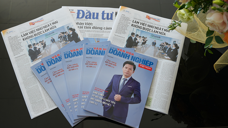 Ceo Intech Group trang bìa tạp chí ngày doanh nhân Việt Nam