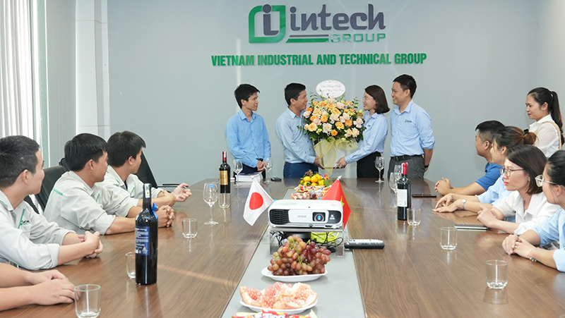 Ngày doanh nhân Việt Nam tại Intech Group